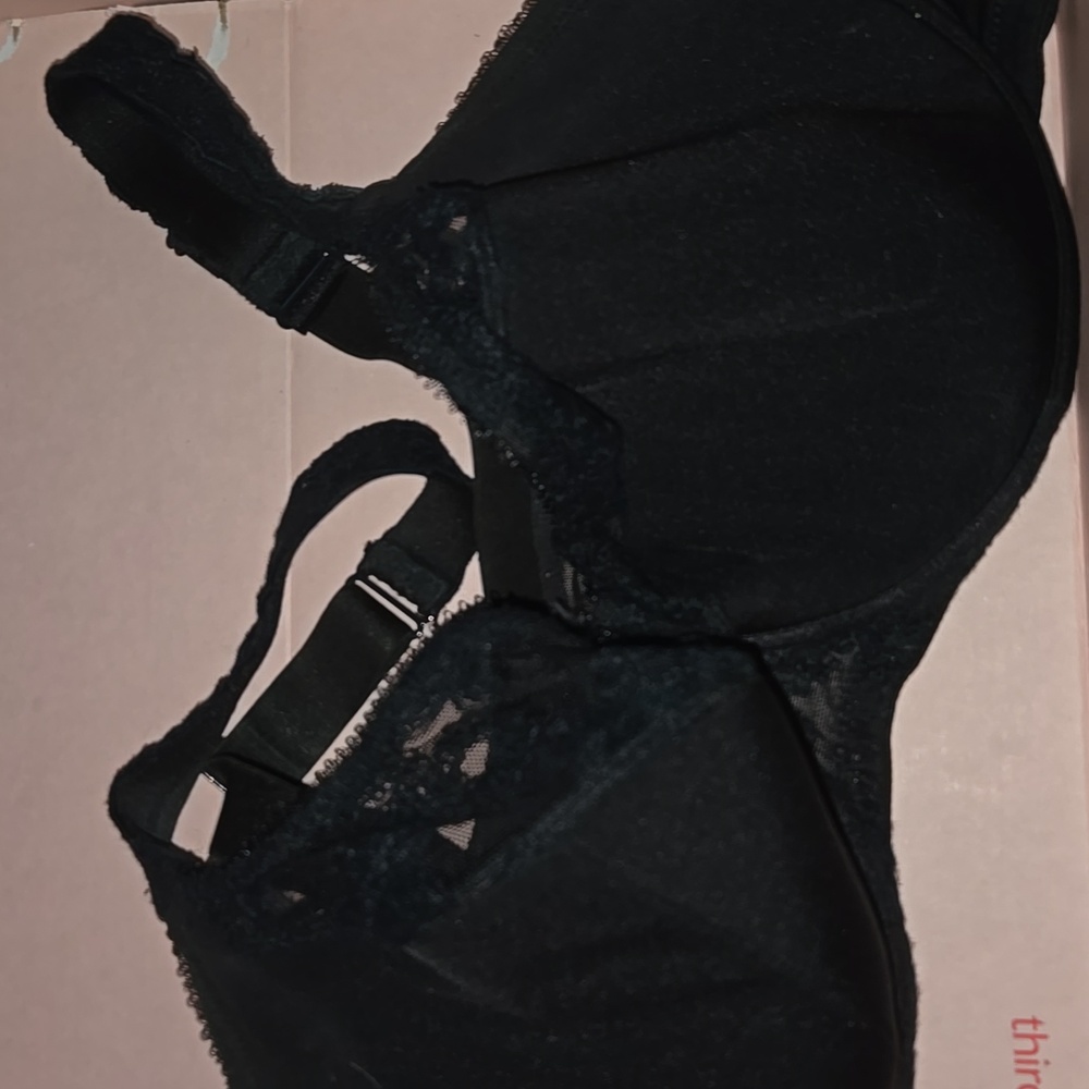 Cacique Bra Bundle Sz. 42DD Balconette Lace Black & Beigd - Picture 4 of 7